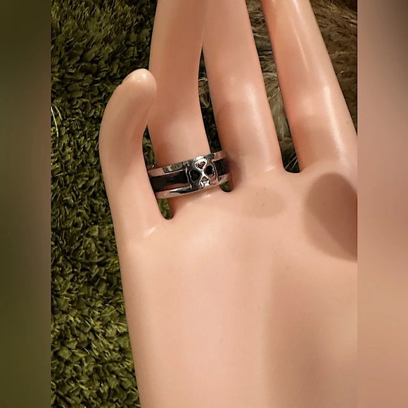 NIB-Jack Skellington Rhinestone Ring (6, 8 and 9) - Picture 6 of 6